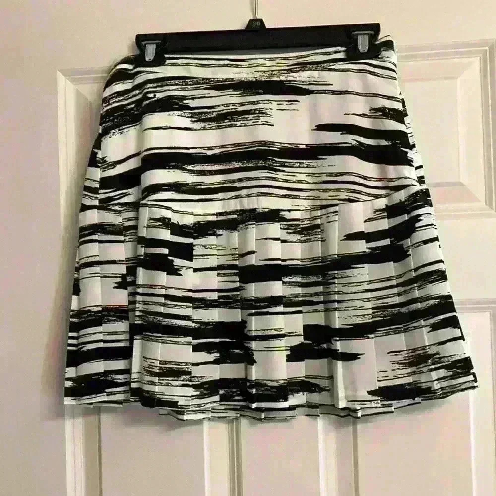 Banana Republic skirt